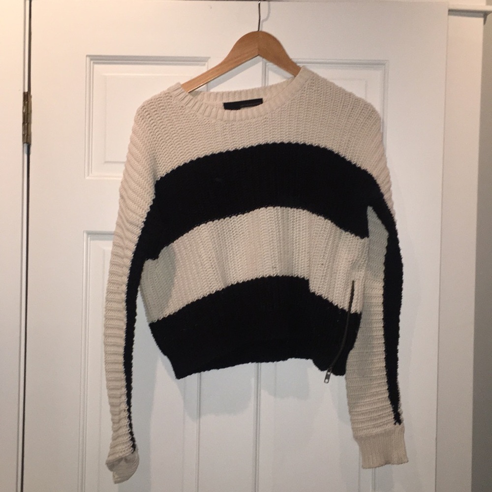 “360Sweater” Sweater